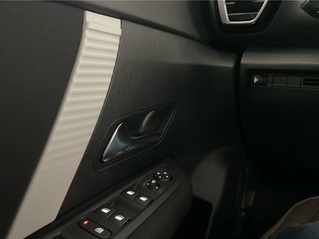 Billede 16 - Citroën ë-C4 50 Plus