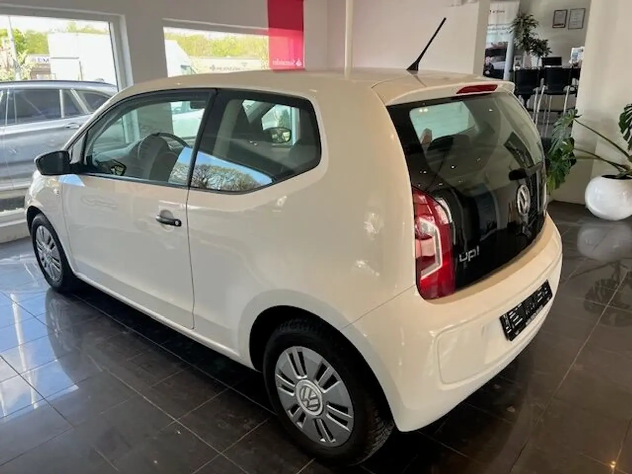 Billede 9 - VW up 1,0 MPI BMT Take 60HK 3d