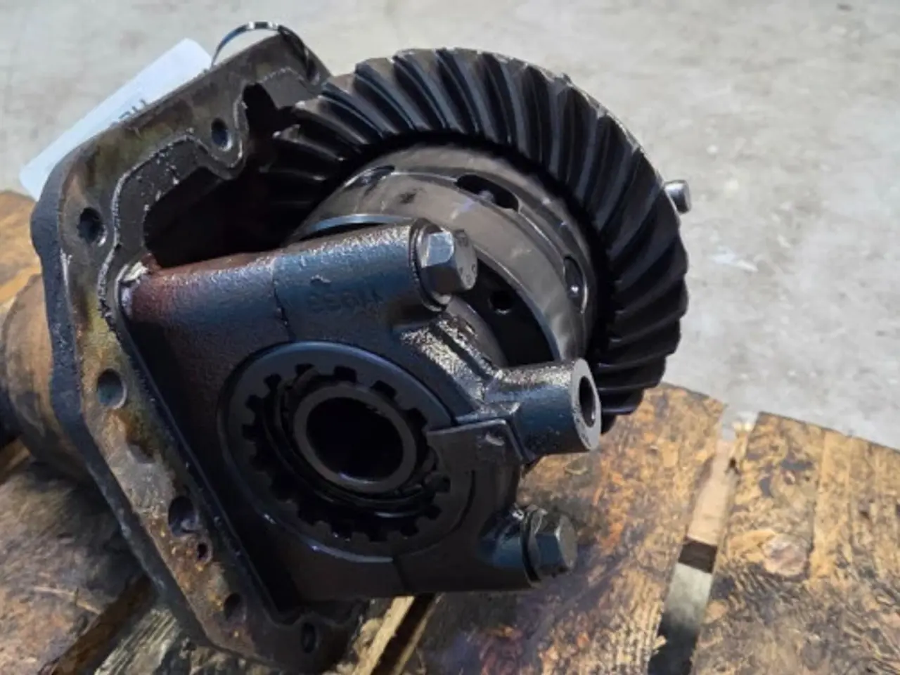 Billede 6 - New Holland LB115B Differential 85807988
