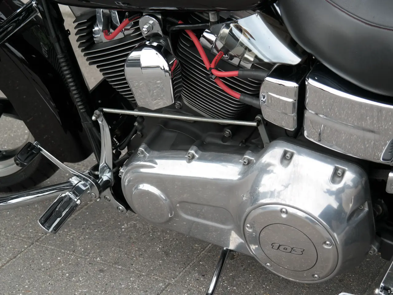 Billede 24 - Harley-Davidson FLD Switchback MC-SYD       BYTTER GERNE