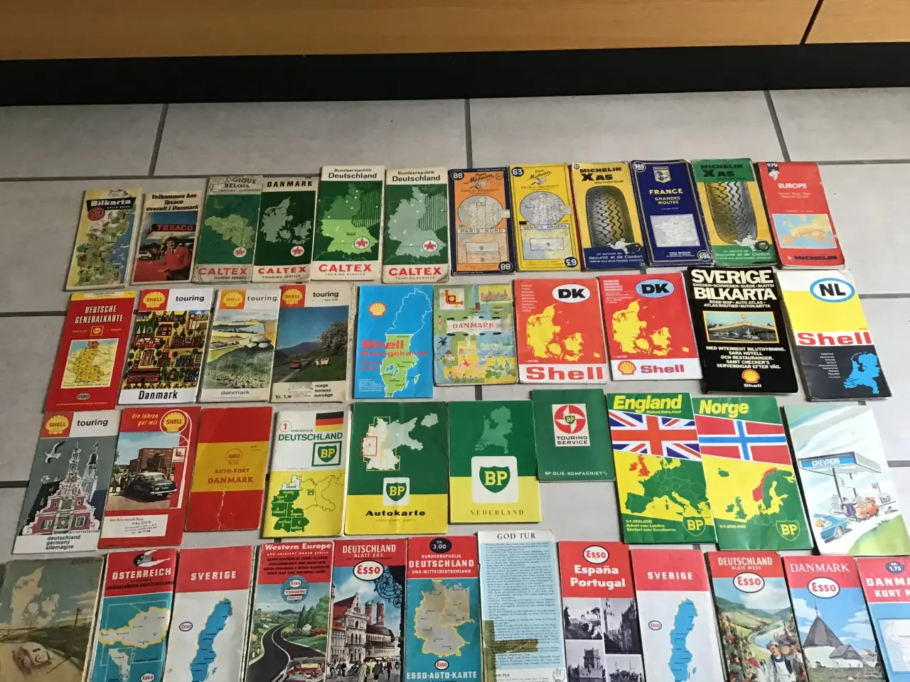 Billede 2 - Benzin landkort retro / gamle