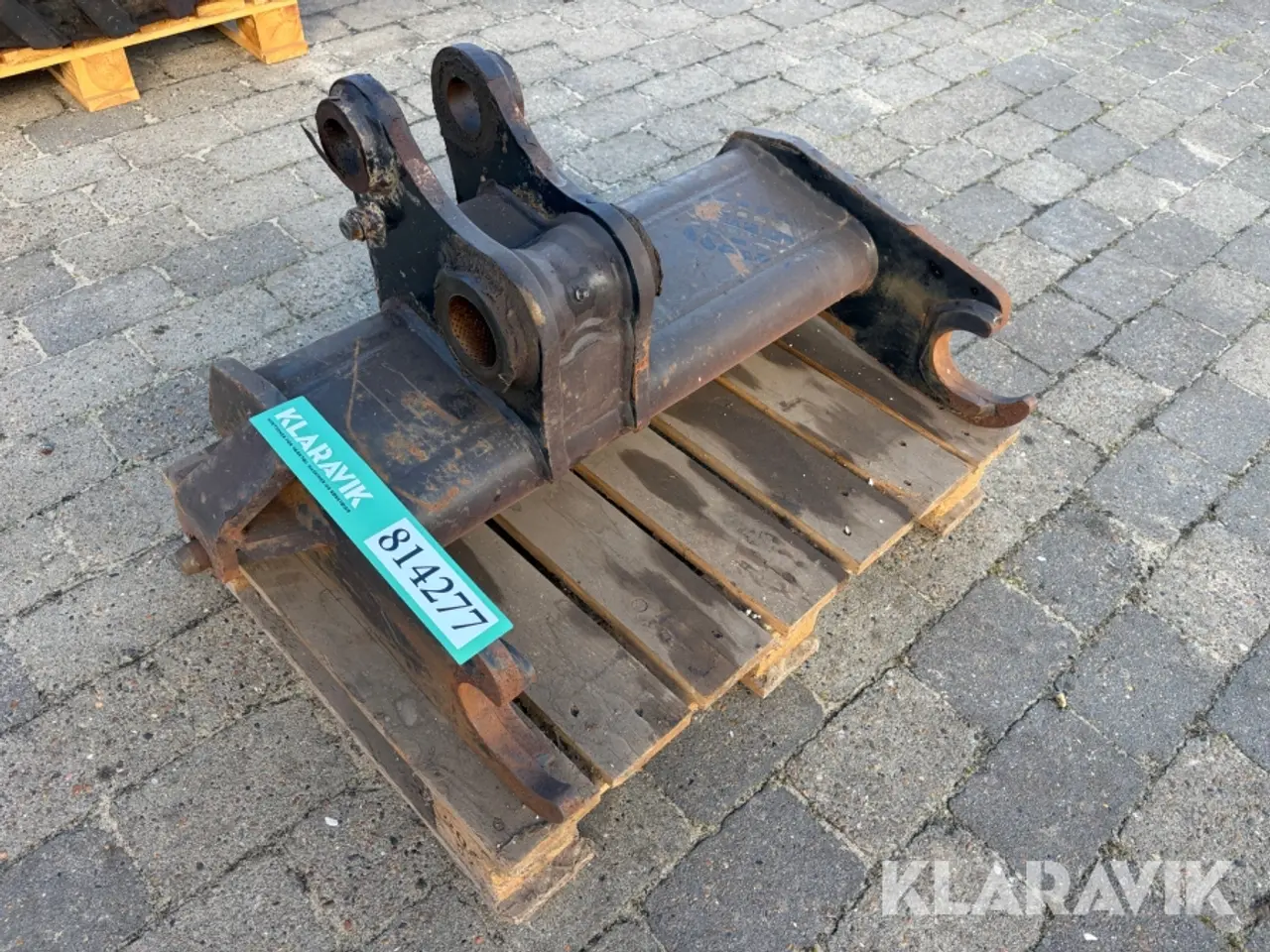 Billede 1 - Redskabs fæste Manitou 625