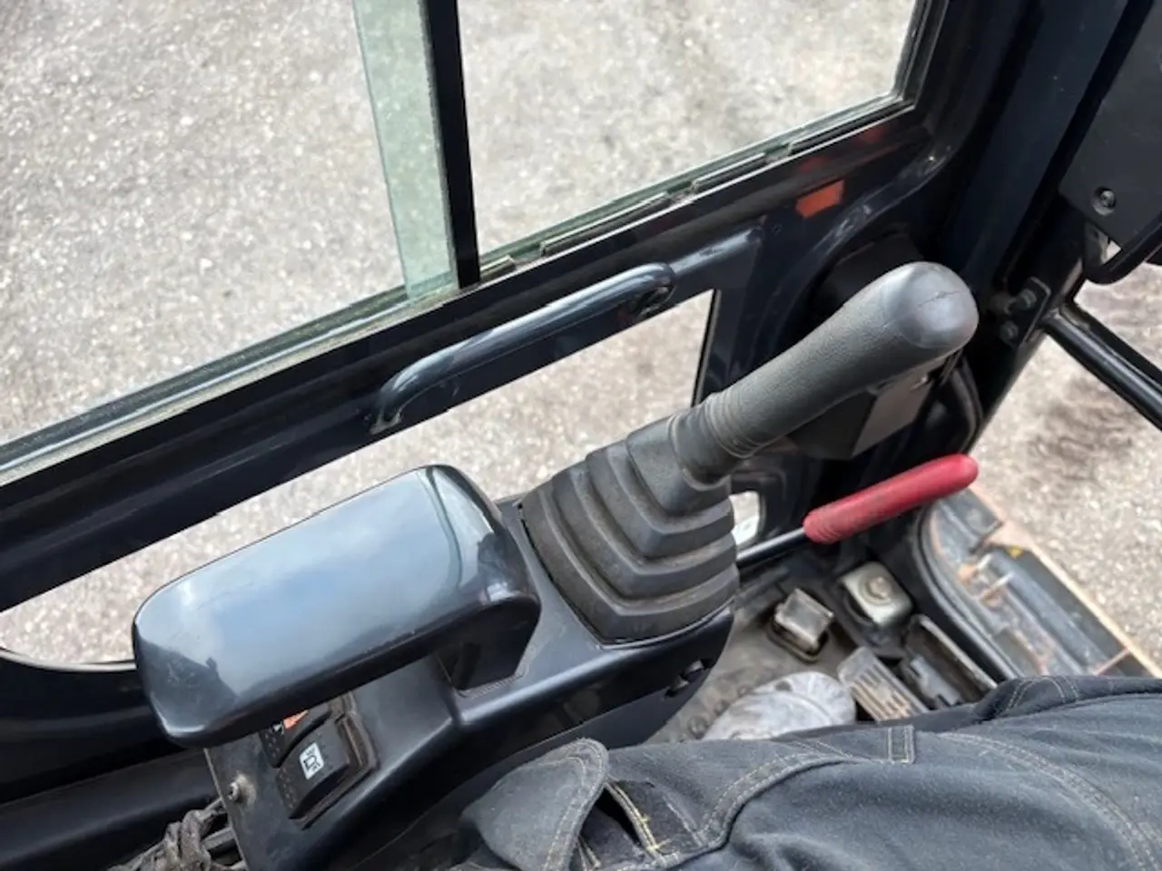 Billede 11 - Hitachi ZX17U-2 CLR KUN 750 TIMER