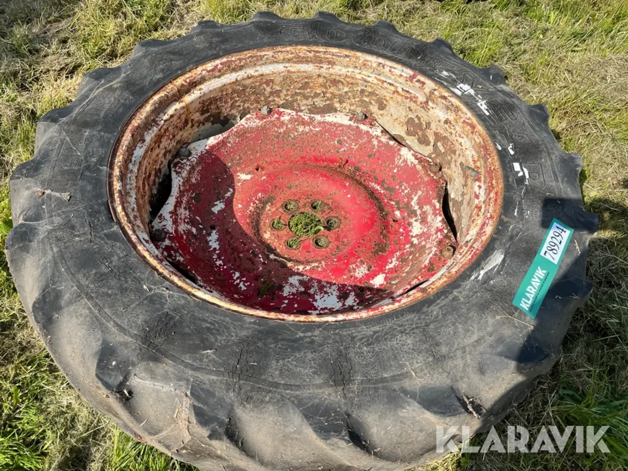Billede 1 - Traktordæk Goodyear Super traction 1 styk