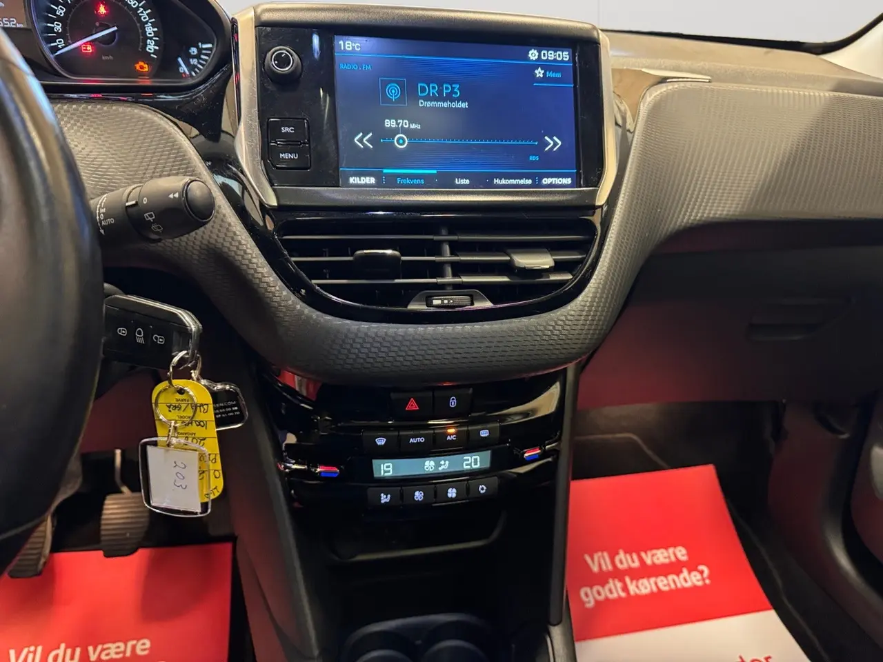 Billede 11 - Peugeot 208 1,6 BlueHDi 100 Selection Sky