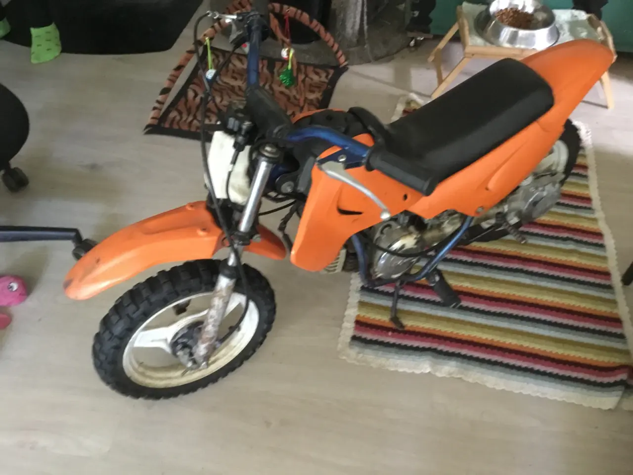 Billede 1 - Kopi af Yamaha pw 50 i god stand køer godt fast