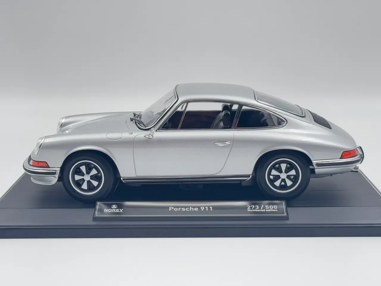 Billede 2 - 1973 Porsche 911 S 2.4 Limited Edition 1:18