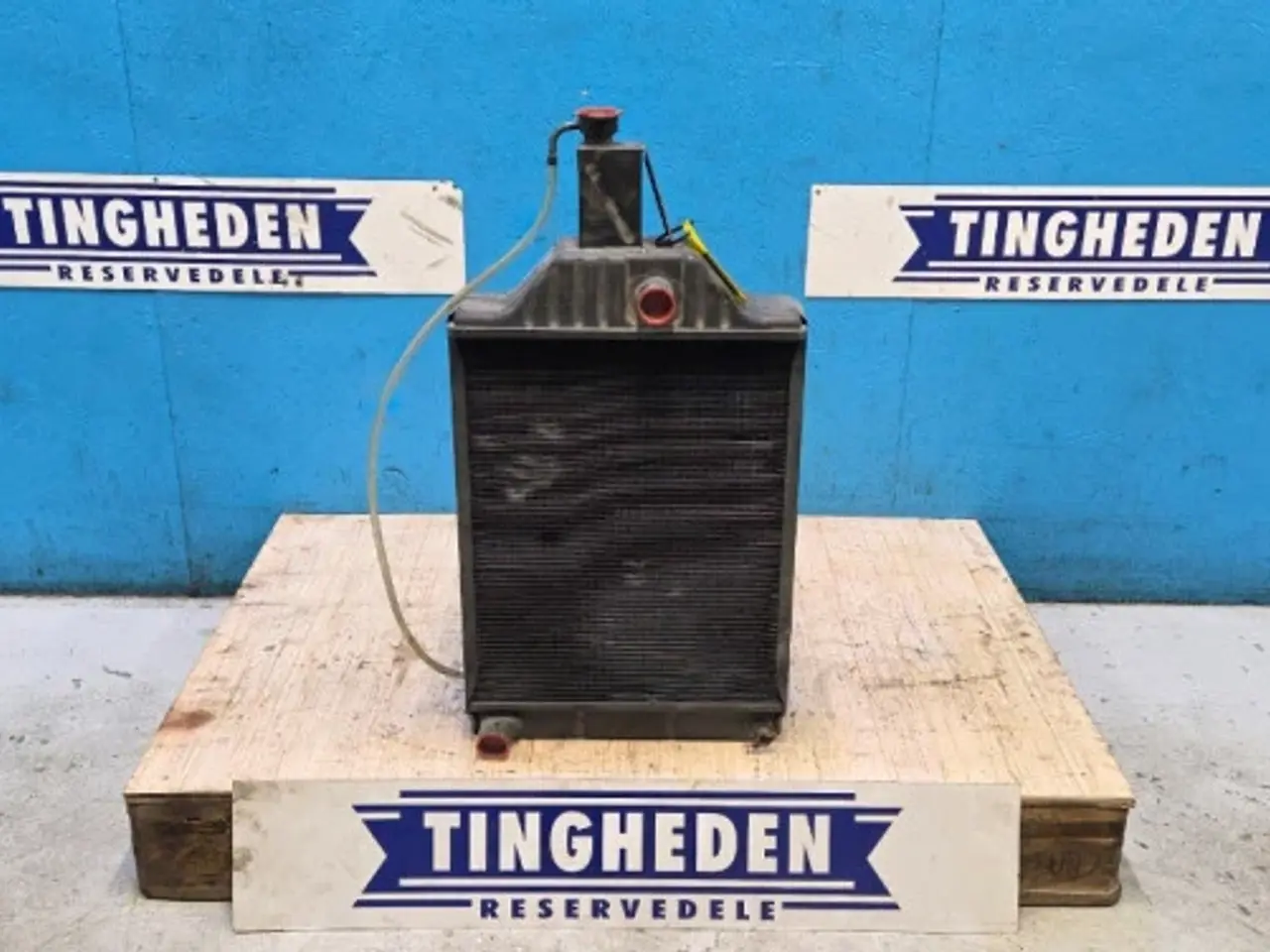 Billede 1 - Massey Ferguson 590 Køler 1876608M3