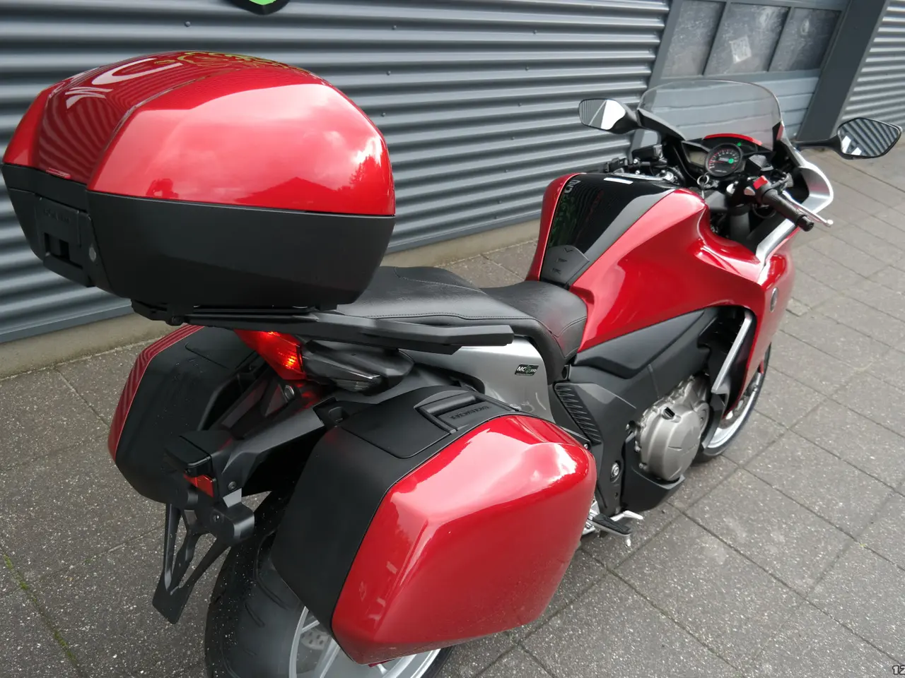 Billede 6 - Honda VFR 1200 F MC-SYD BYTTER GERNE