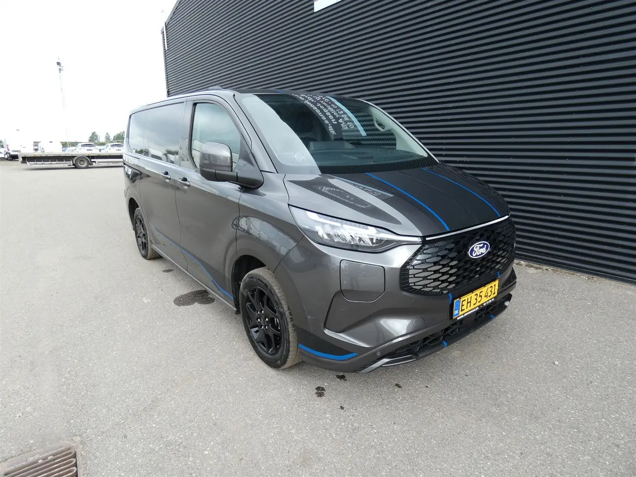 Billede 2 - Ford E-Transit Custom 320 L1H1 EL Sport 286HK Van Aut.
