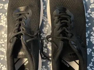 Patrick letvægts sneakers str. 45