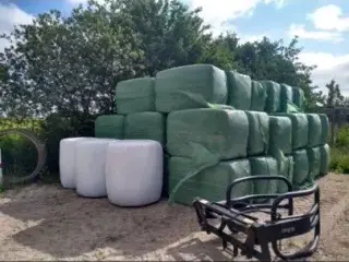 salg af tørt wrap og indpakket hø,