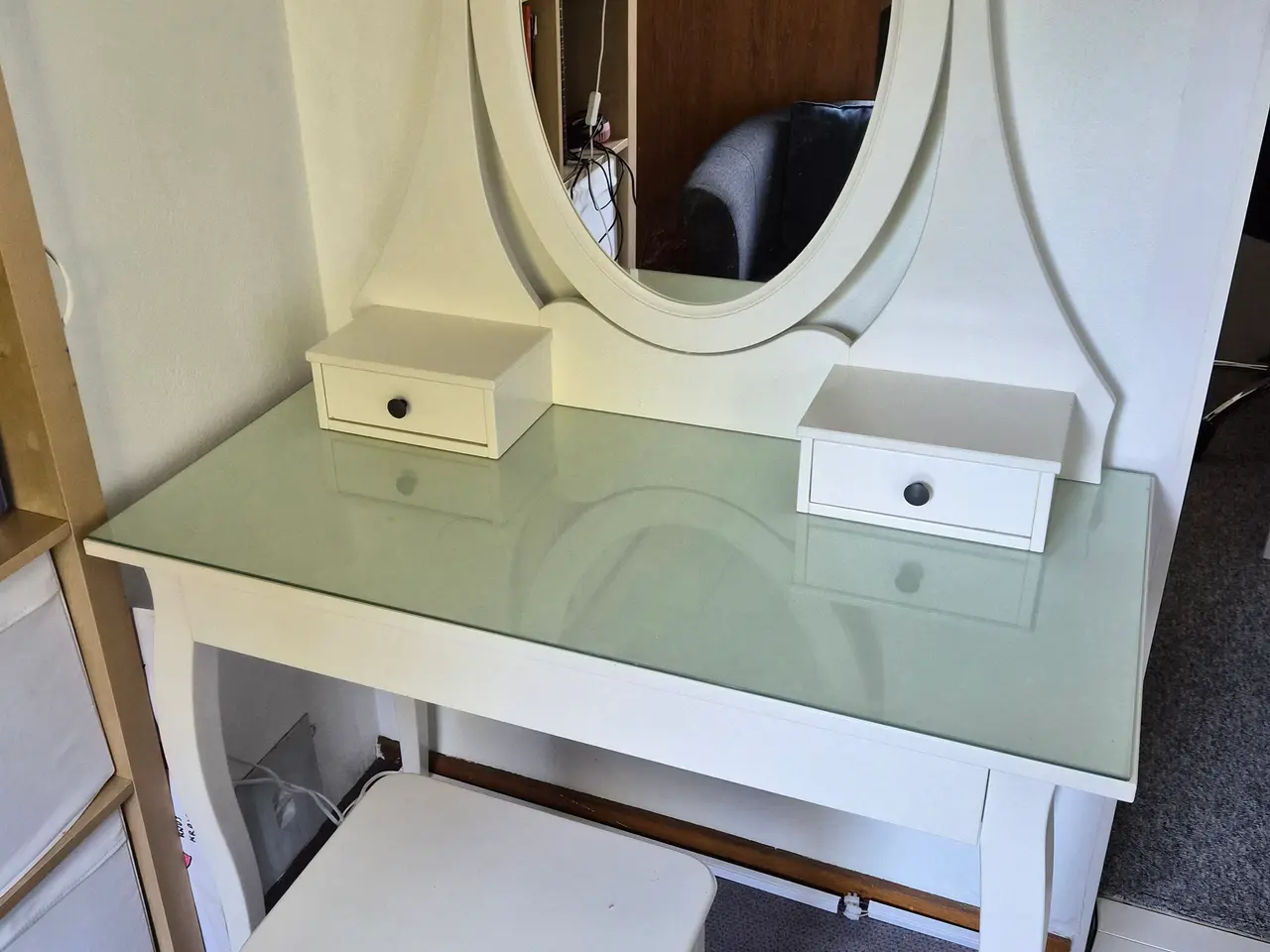 Billede 1 - Sminkebord + skammel Ikea Hemnes