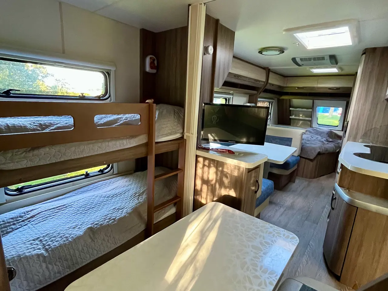Billede 12 - Hobby 650 KMFe De Luxe 2016 – Alde – Truma AC