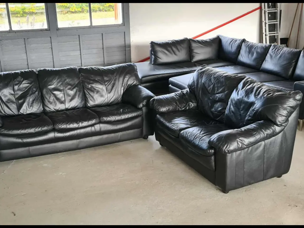 Billede 1 - Sofaer i ægte læder sælges