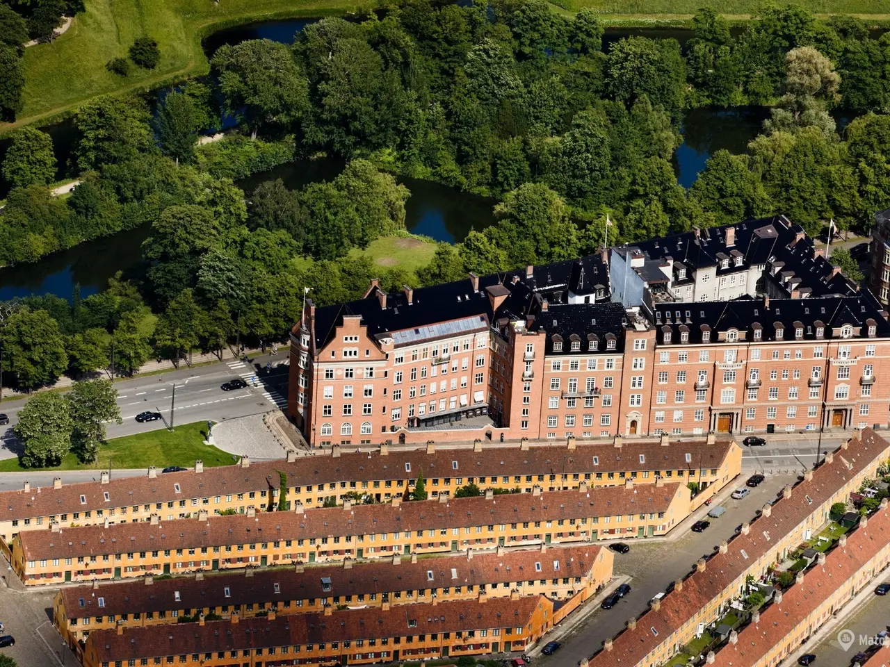 Billede 3 - Enestående kontorer med bemandet reception