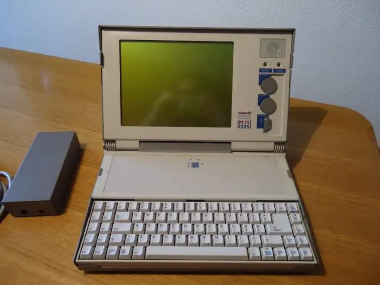 Billede 7 - KÖBES Amiga 2000 & 3000T (Commodore)