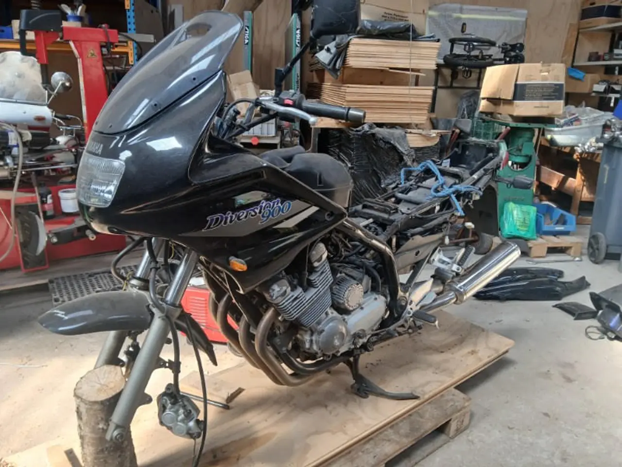 Billede 12 - Yamaha XJ 900 Diversion 1995 sælges reservedele