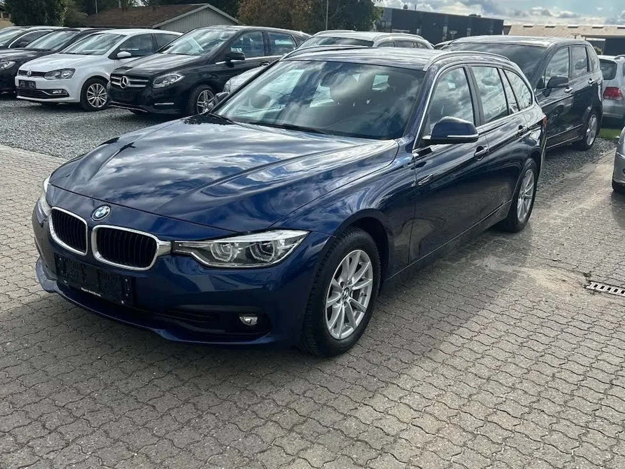 Billede 1 - BMW 320d 2,0 Touring Connected aut.