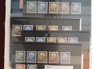 Vesttyskland (468) Planche med 5 sæt postfriske