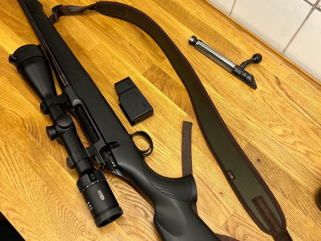 Billede 1 - Sauer 100 .308 Win. med Meopta MeoStar R2 2-12x50 