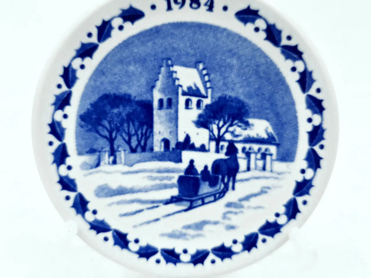 Billede 1 - Royal Copenhagen Mini JulePlatte Dansk Kirke 1984