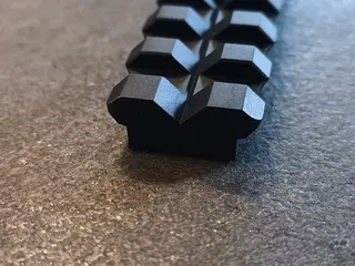 Picatinny Rail - 100% NY