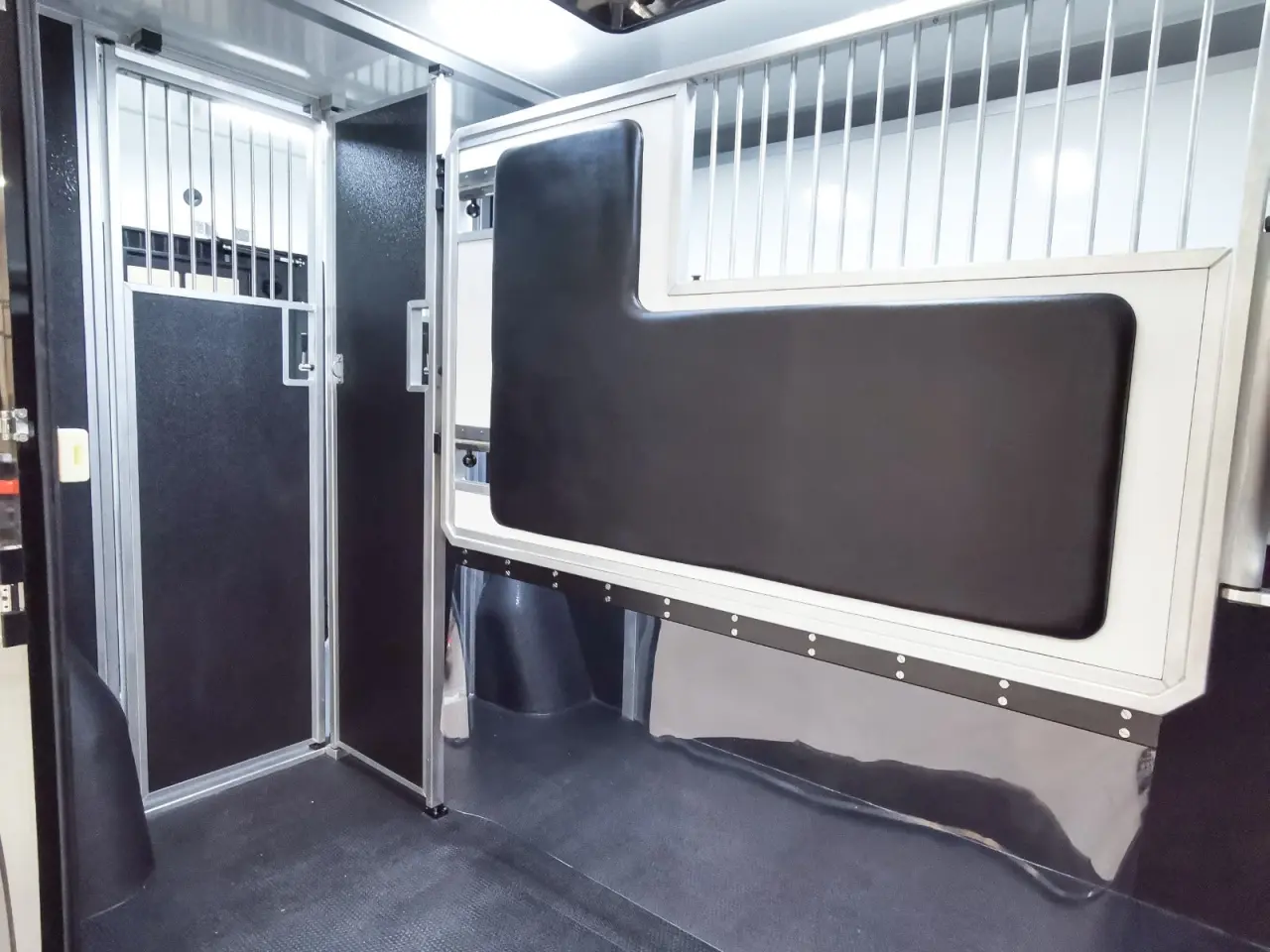 Billede 2 - Renault Master IV T35 2,3 dCi 180 L3H2 Hestetransport aut.