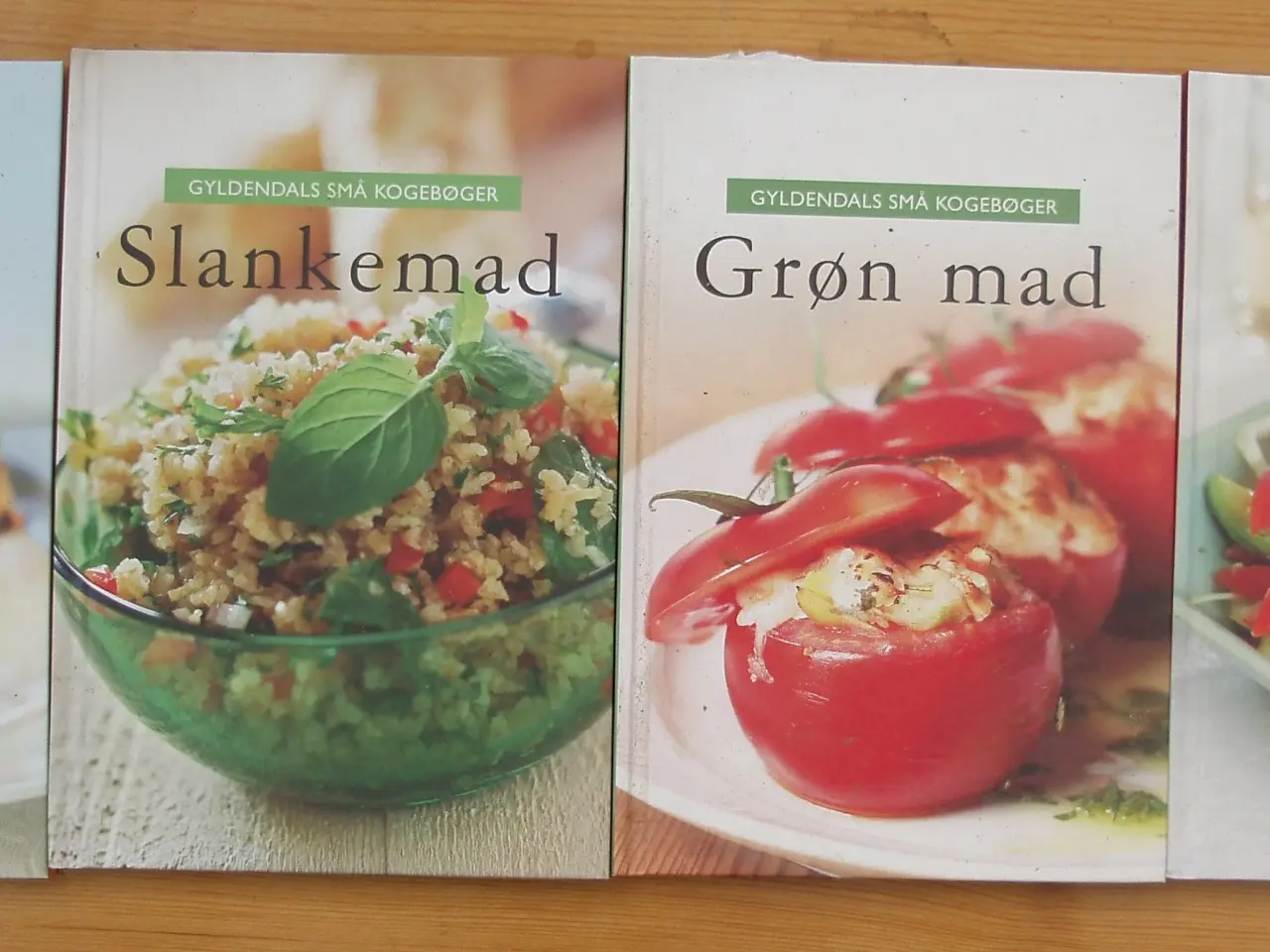 Billede 1 - Gyldendals små kogebøger