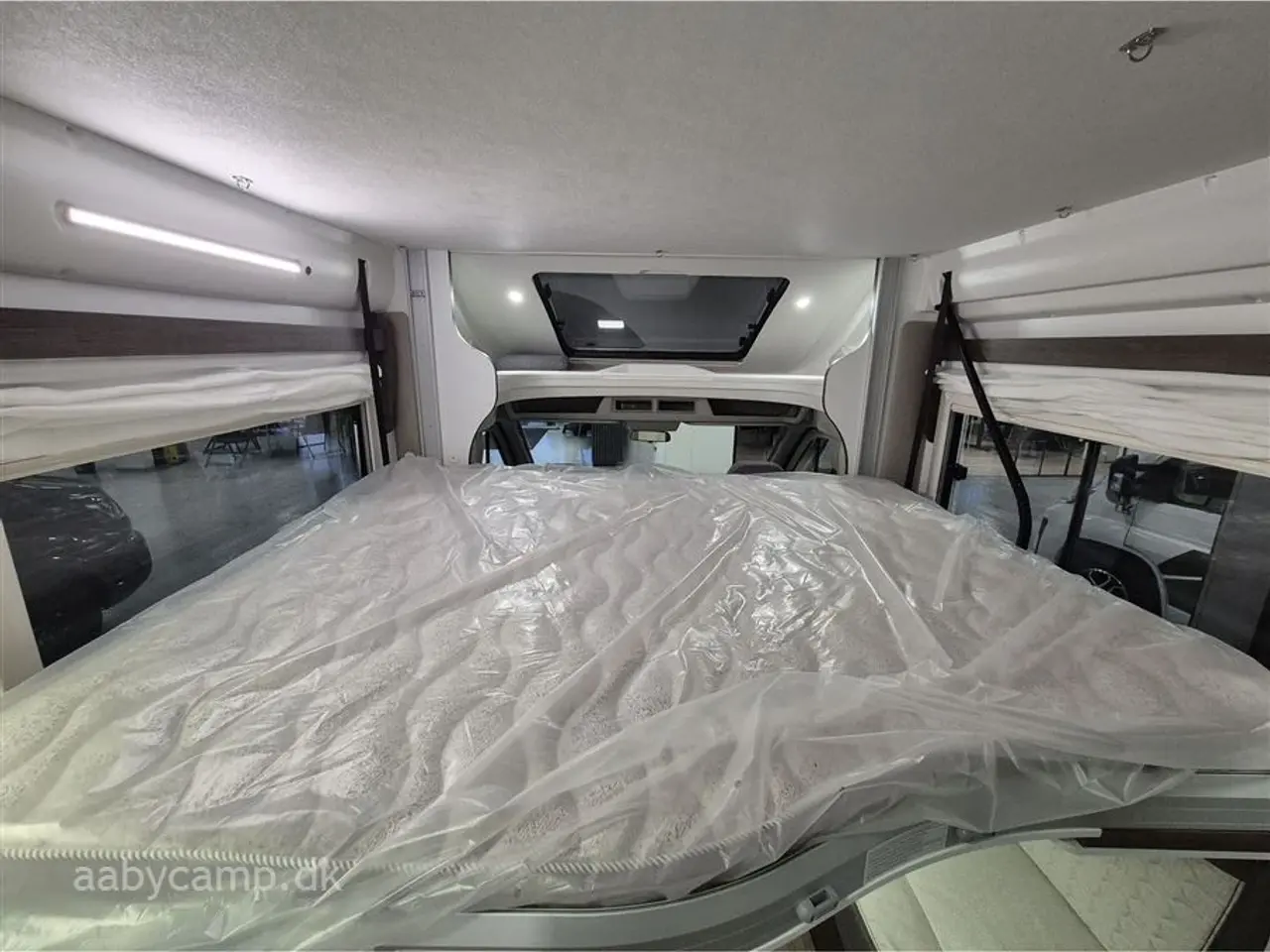 Billede 8 - 2026 - Benimar Tessoro 488 Top udstyret Benimar