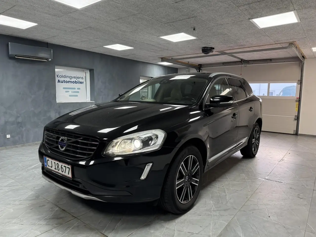 Billede 2 - Volvo XC60 2,0 D4 Summum 190HK 5d 8g Aut.