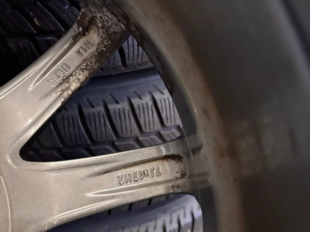Billede 10 - Sælger disse 5x108 alufælge med vinterdæk med TPMS
