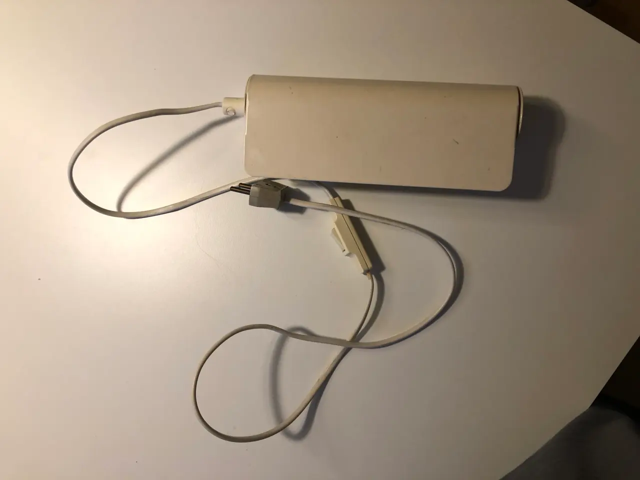 Billede 1 - Ældre retro model væglampe/sengelampe