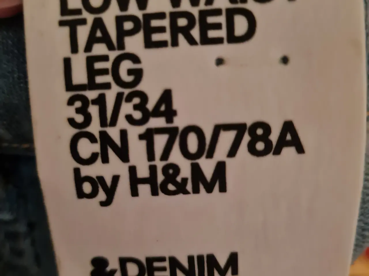 Billede 2 - Nye jeans fra H&M str 31/34 