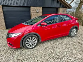 Honda Civic 2,2 i-DTEC Executive