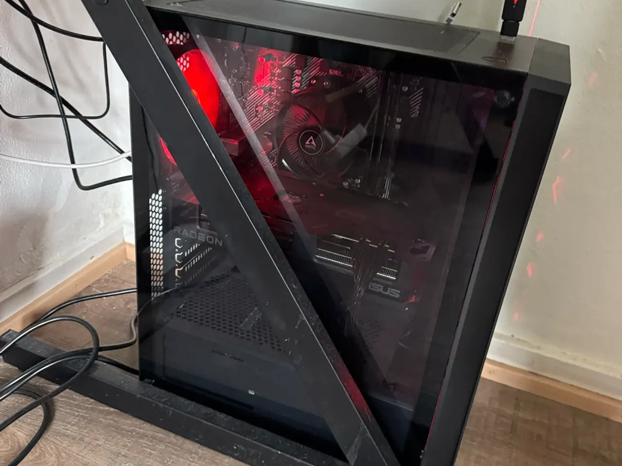 Billede 3 - Fantastisk gaming setup🕹️🕹️