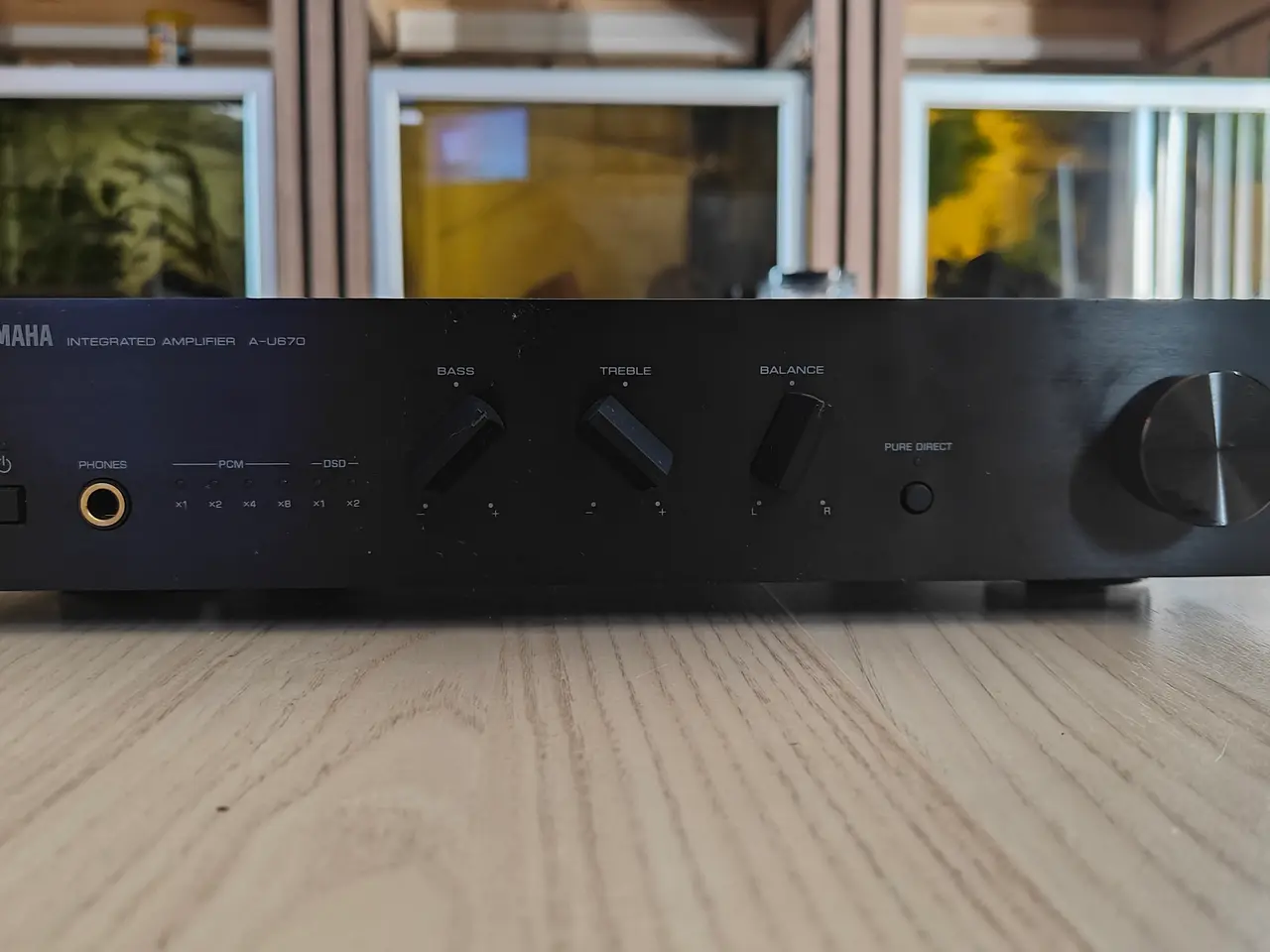 Billede 1 - Yamaha A-U670 integreret forstærker med USB DAC