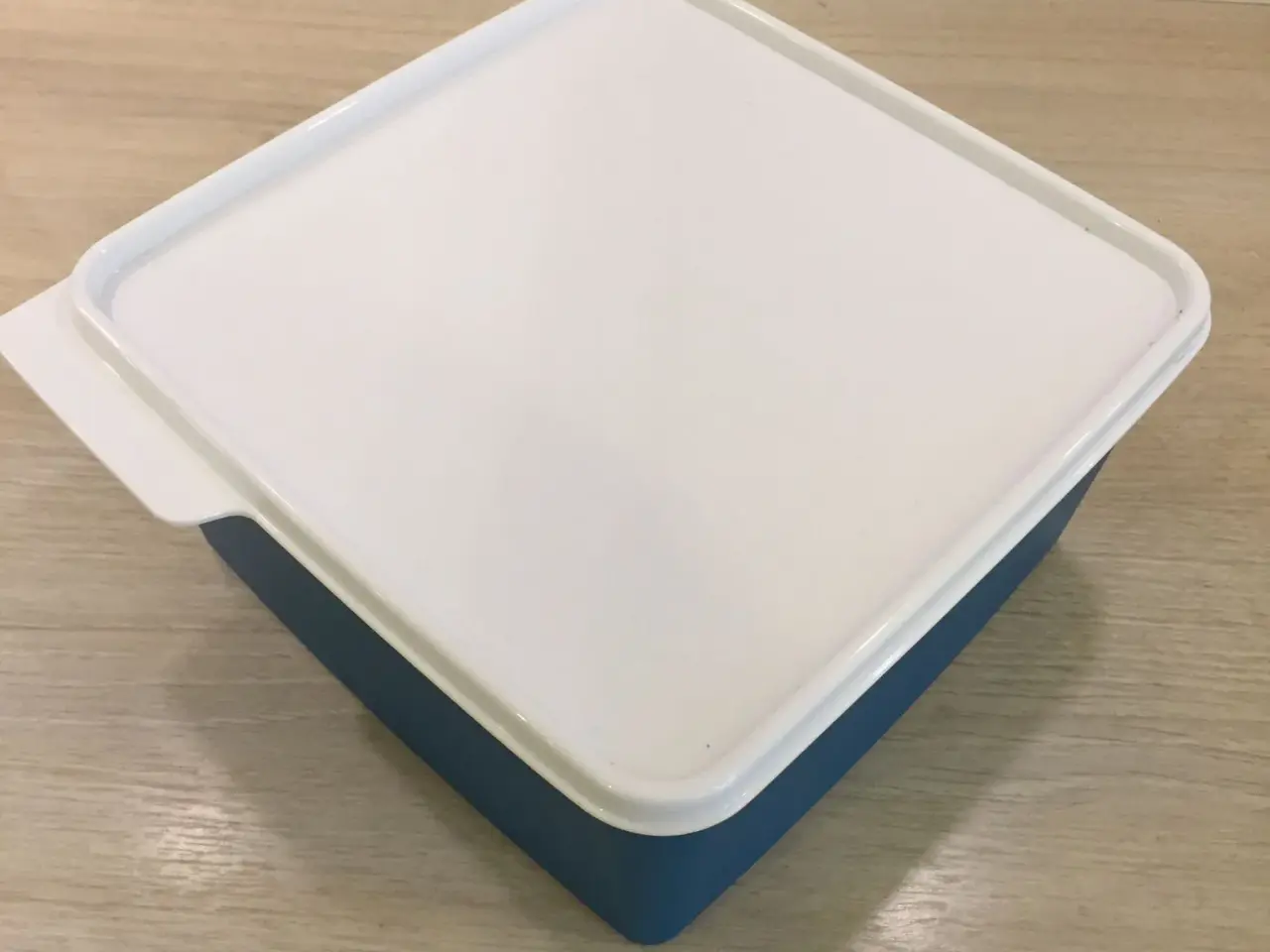 Billede 1 - 2,5 L beholder