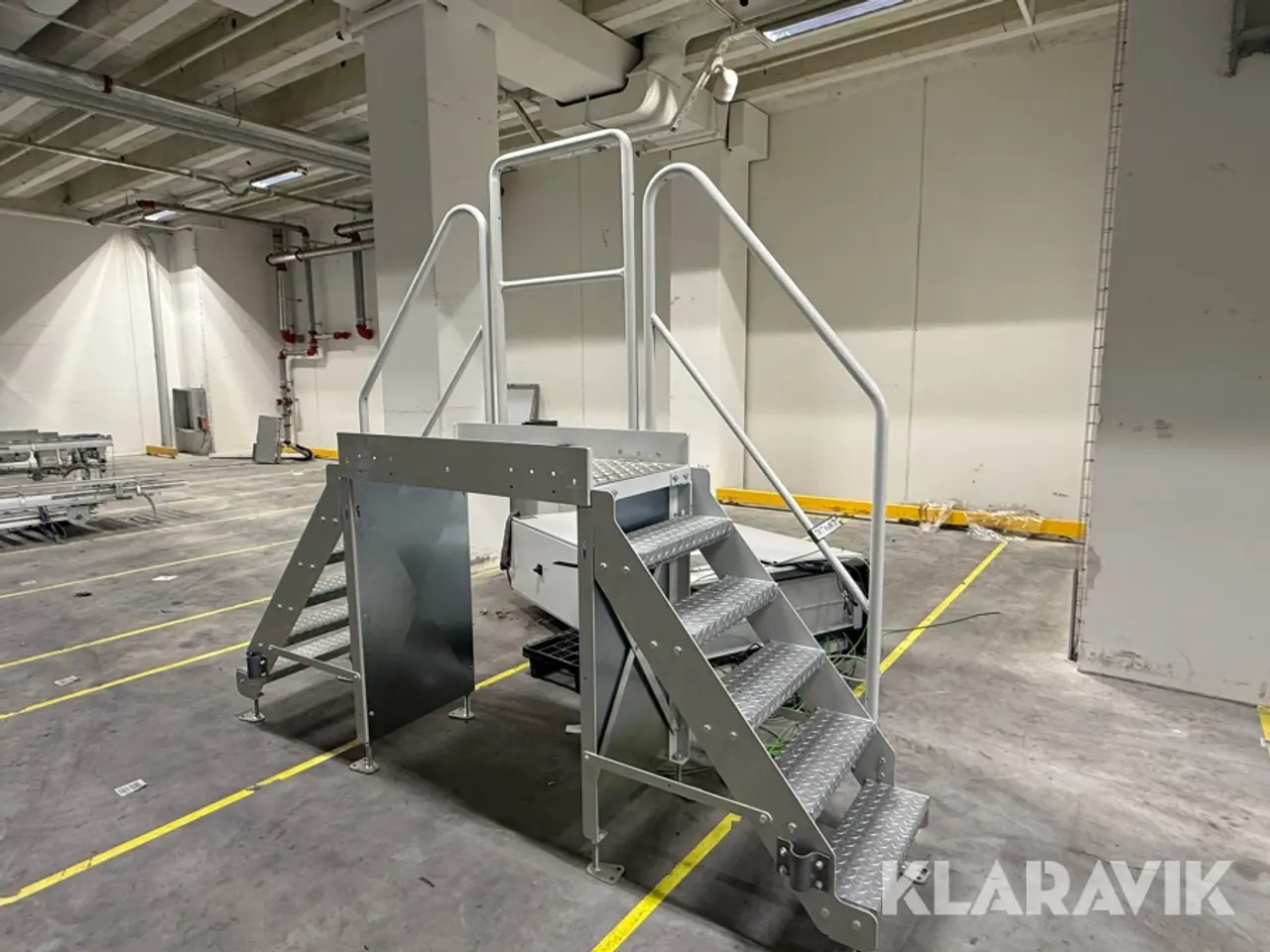 Billede 1 - Trapper med platform 1 stk.