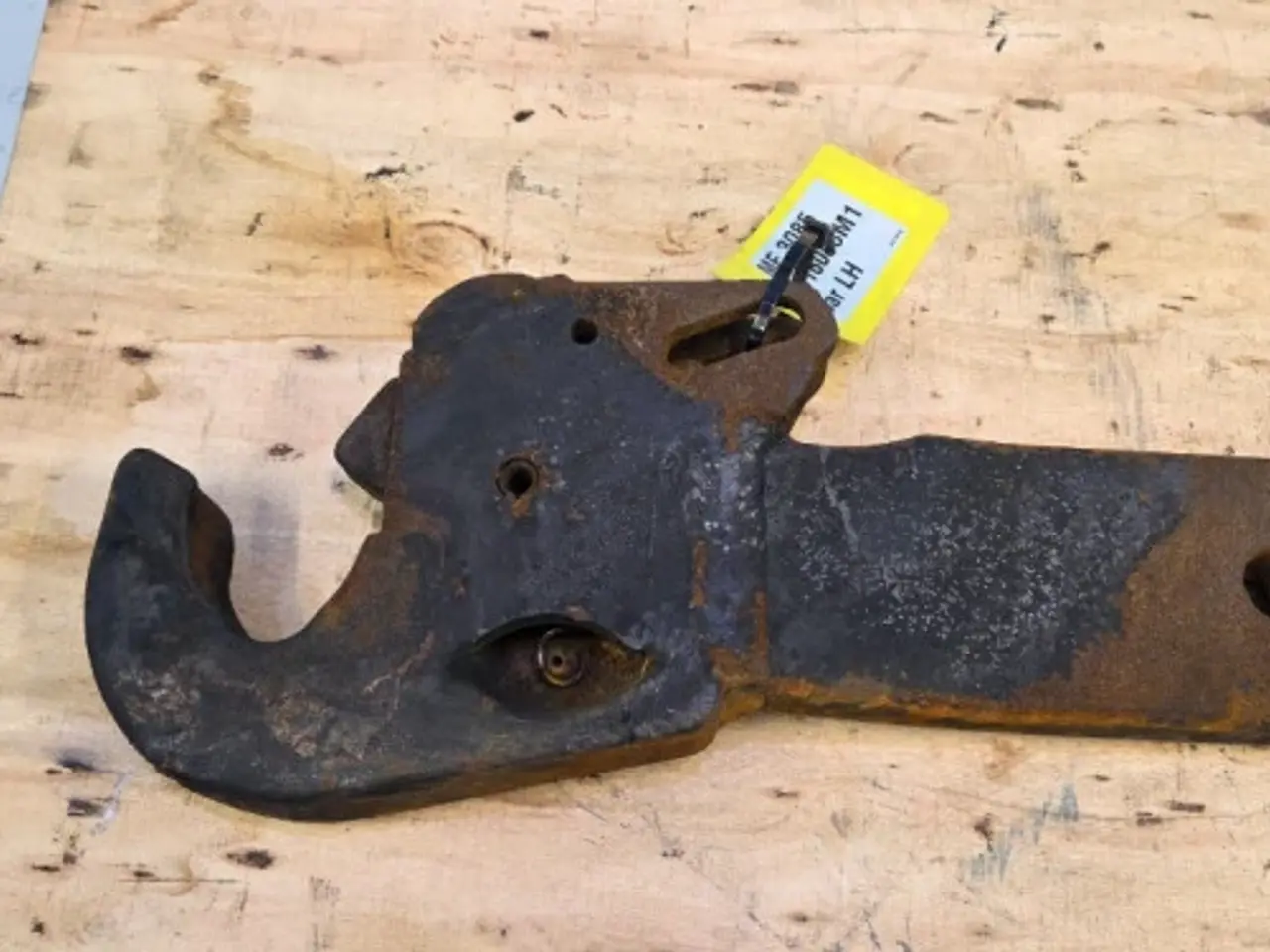 Billede 3 - Massey Ferguson 3085 Liftarm L. 3616083M1