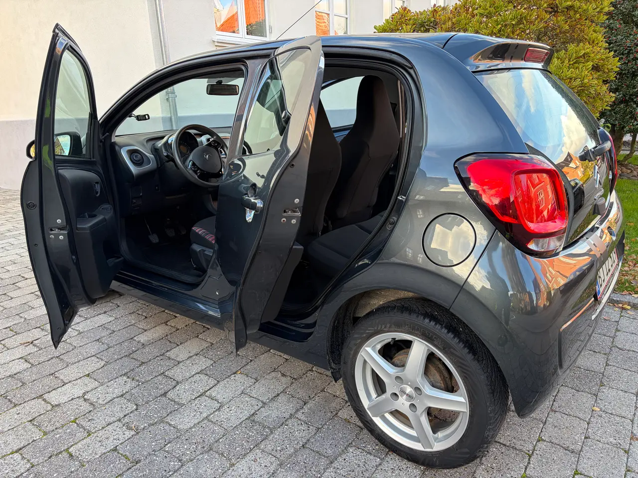 Billede 6 - Velholdt og økonomisk Citroën model C1 1,2 sport