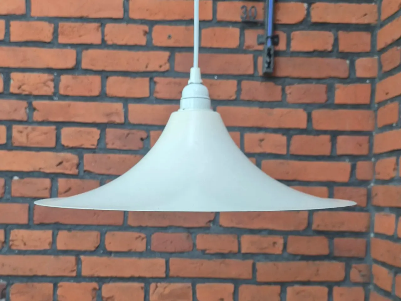 Billede 1 - Retropendel i enkelt design
