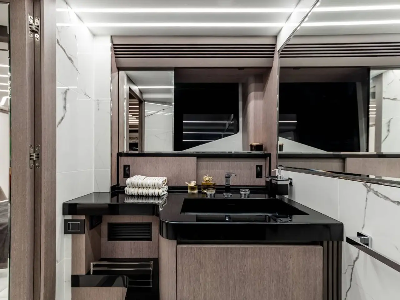Billede 9 - Galeon 800 FLY