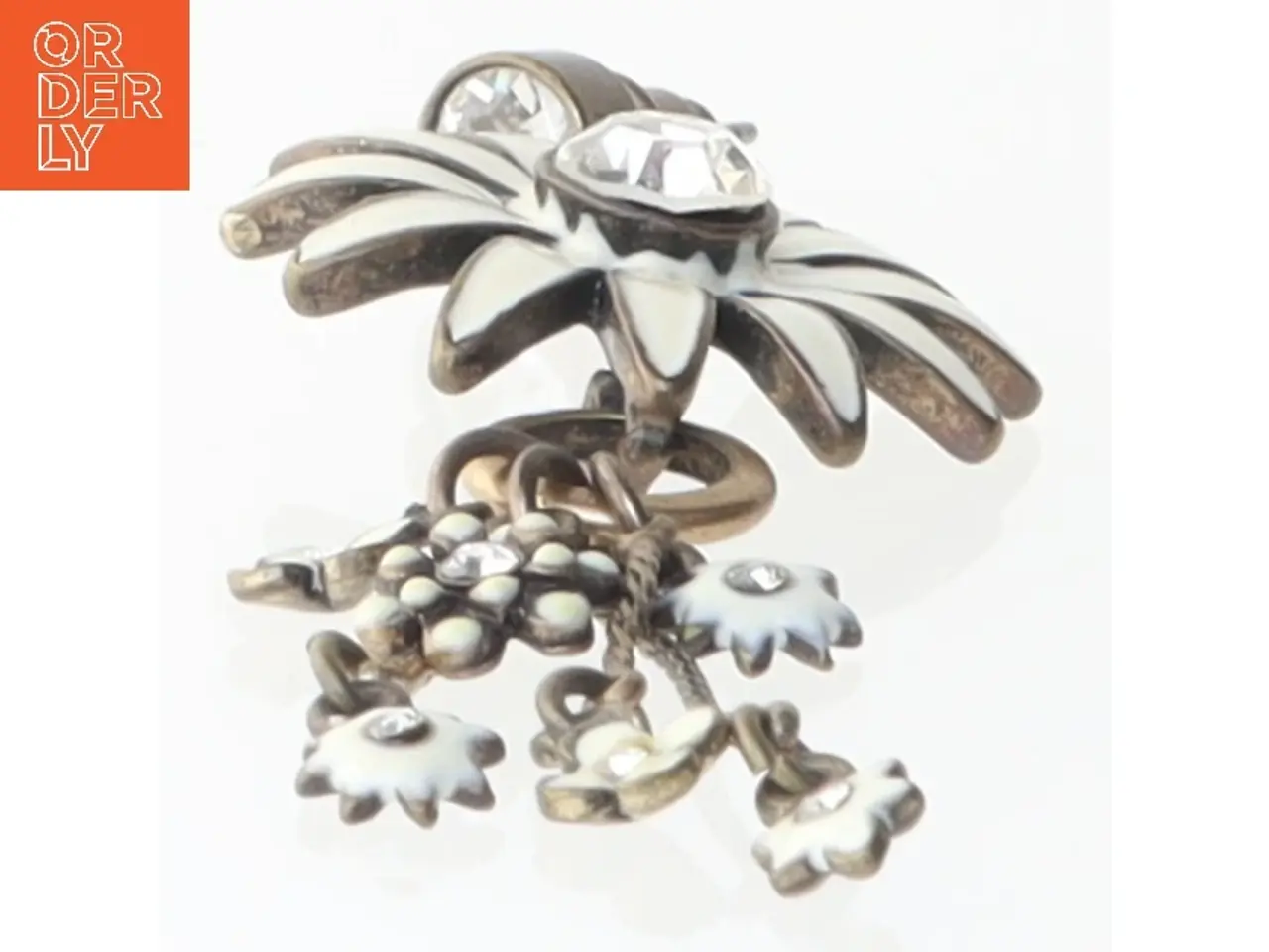 Billede 2 - Blomst ørering (str. Ø 2,5 cm)