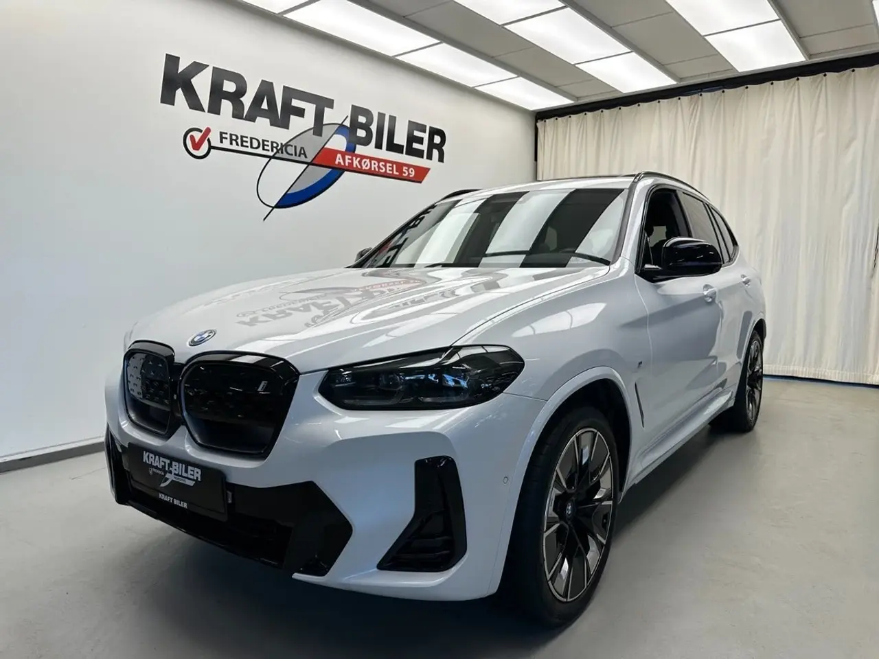 Billede 1 - BMW iX3 Charged Plus M-Sport