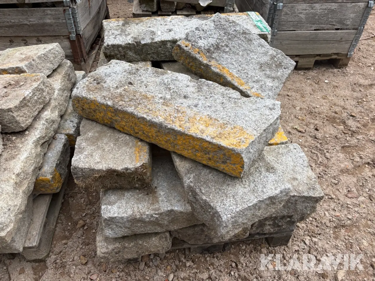 Billede 3 - Granit kantsten - 2 paller af cirka 12
