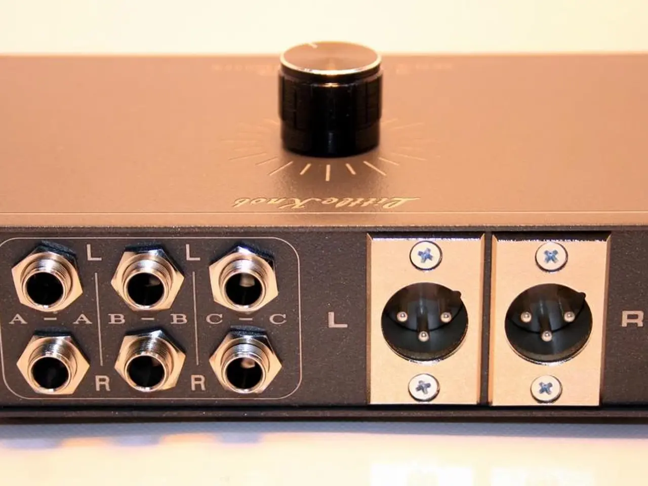 Billede 9 - Unique Custom Studio Monitor Speaker Controller