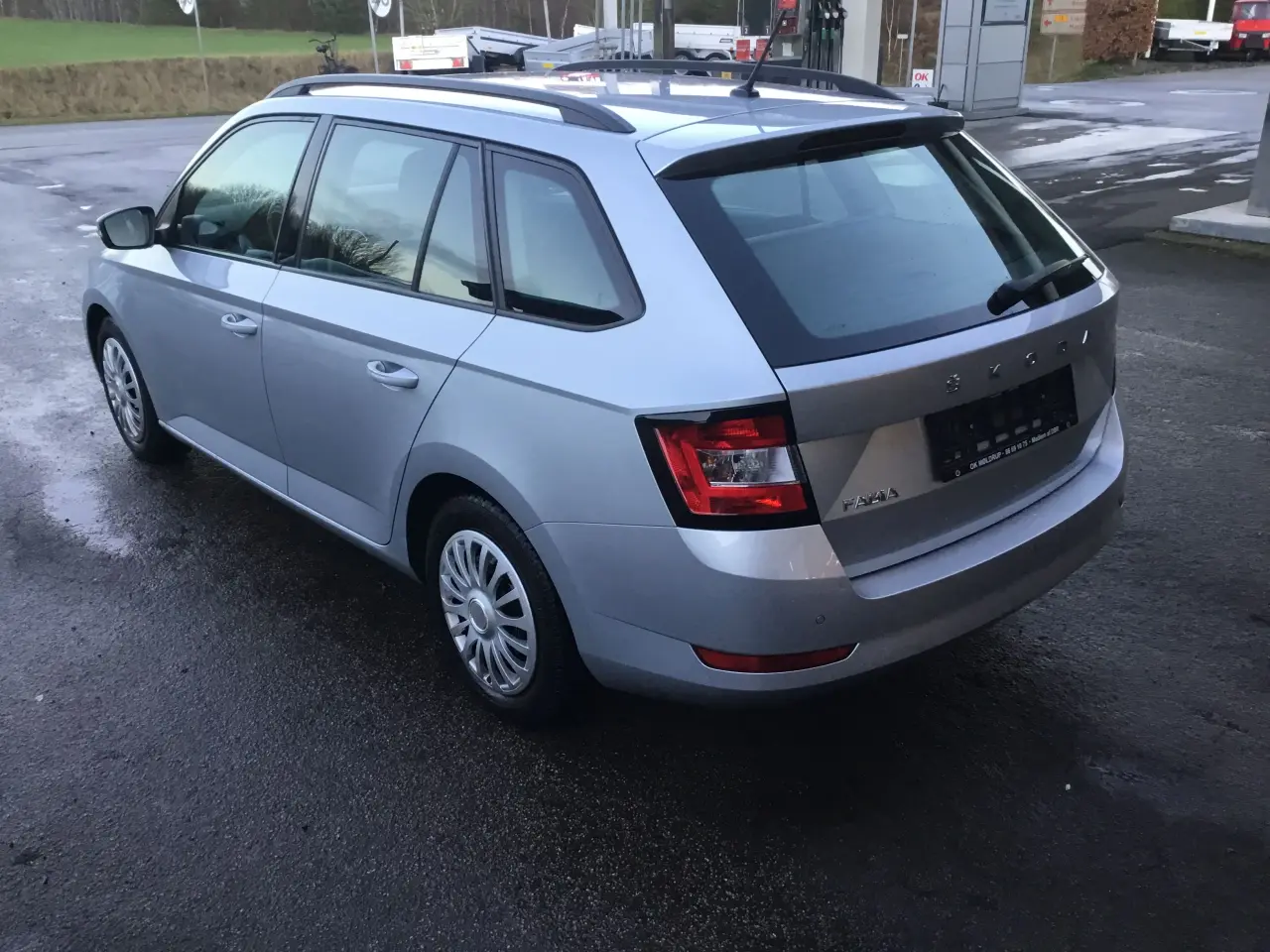 Billede 4 - Skoda fabia 1.0 tsi combi 1.ejer isofix sædevarme
