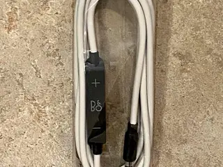 B&O iOS lydkabel med mikrofon til Beoplay H2, H6, H7, H8 og H9