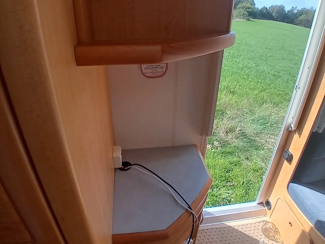 Billede 9 - Campingvogn Hobby 560 arg.2002 UDEN registrerings